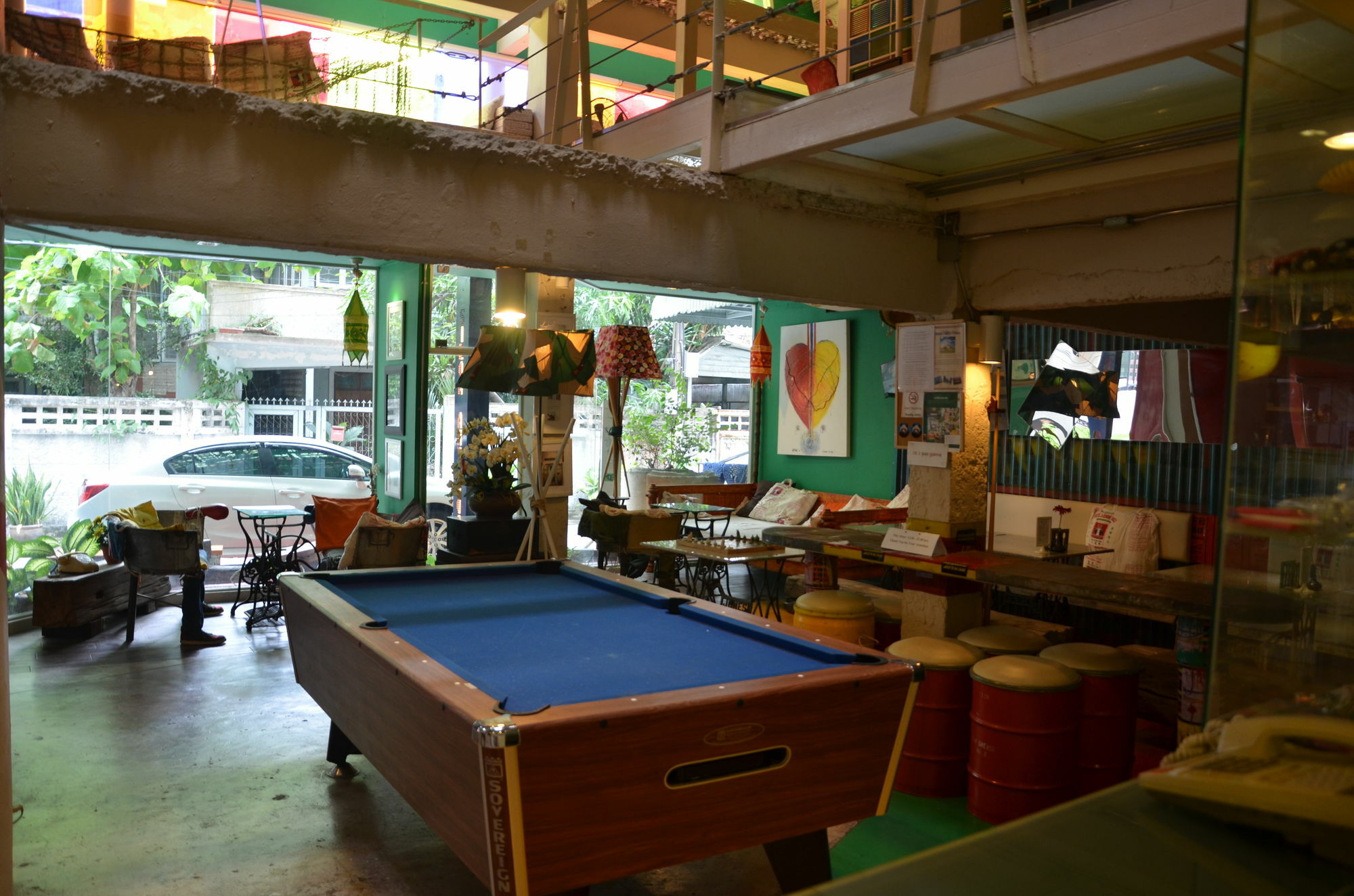 Silom Art Hostel Bangkok Eksteriør bilde