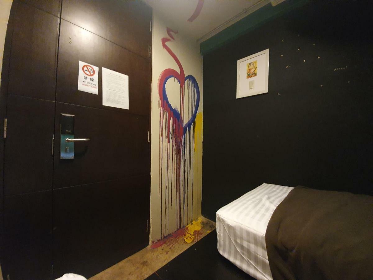 Silom Art Hostel Bangkok Eksteriør bilde